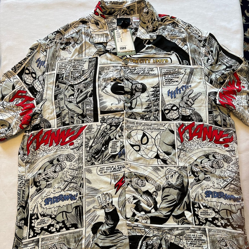 SPIDERMAN Marvel Short Sleeve Button Down shirt NEW With Tag By Marvel/H&M NWT